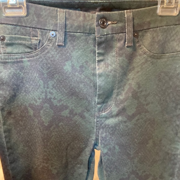 7 For All Mankind Jean Snake Print High-Rise Skinny - Picture 3 of 13